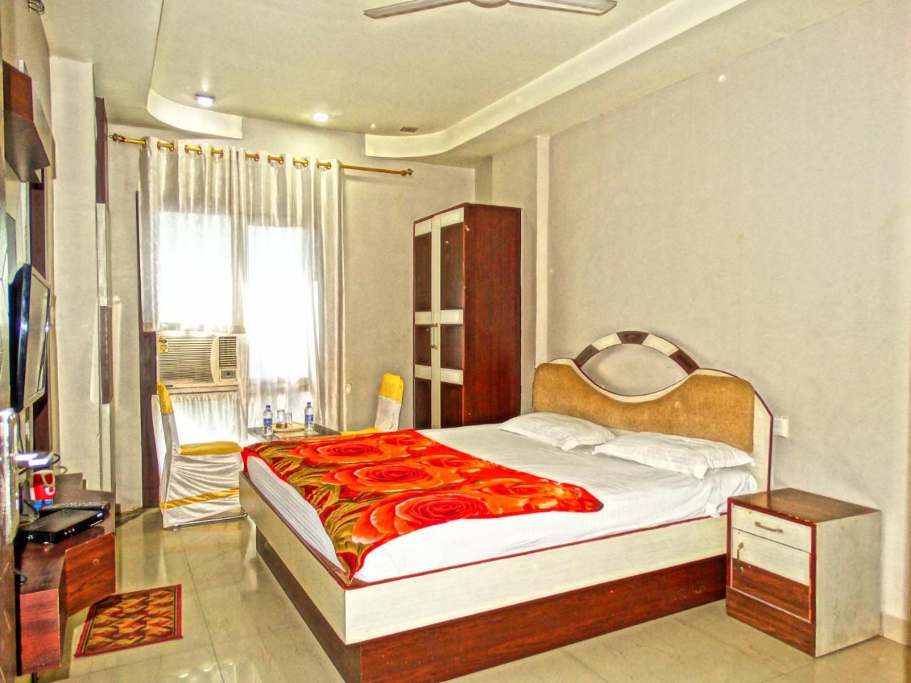 Hotel Garv Residencia Gaya Exterior photo